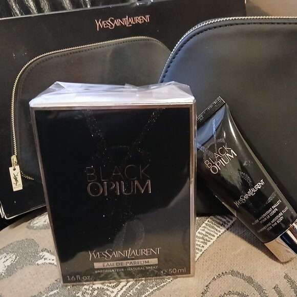 Black Opium YSL Gift Set - Picture 3 of 5